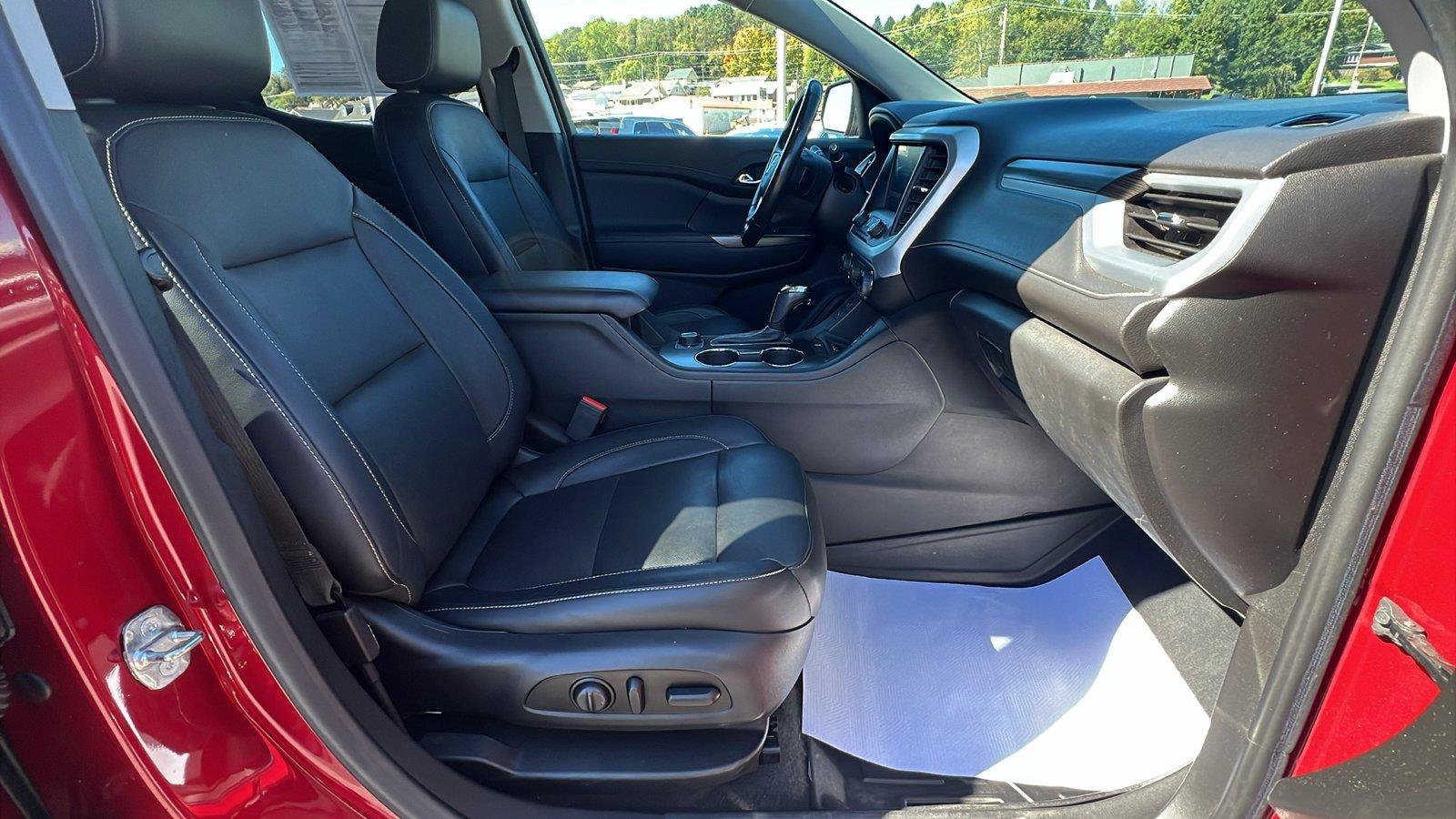 Used 2019 GMC Acadia SLT AWD/4WD image 13