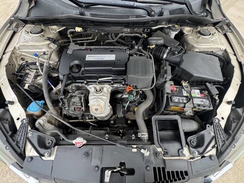 Used 2015 Honda Accord LX image 14