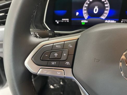 Certified 2023 Volkswagen Jetta SE FWD image 16