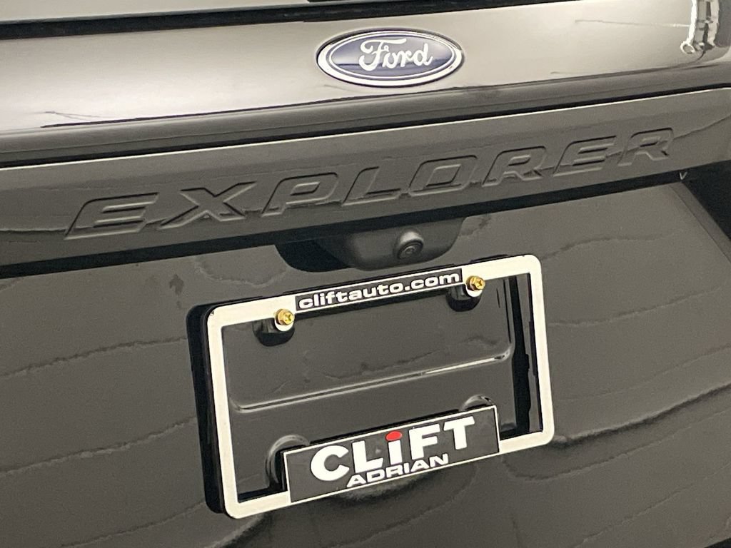 Used 2024 Ford Explorer ST-Line w/ Class IV Trailer Tow Package AWD/4WD image 27