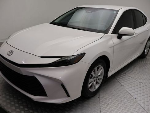 Certified 2025 Toyota Camry LE FWD image 2