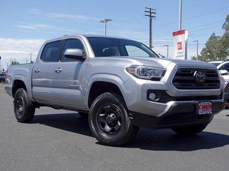 Used 2018 Toyota Tacoma SR5 RWD video 1