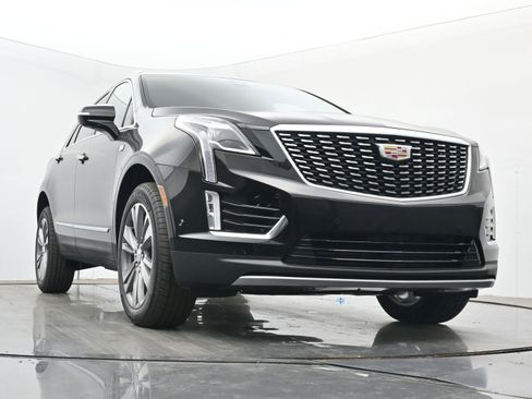 New 2026 Cadillac XT5 Premium Luxury w/ LPO, Floor Liner Package image 22