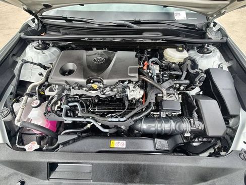 Used 2026 Toyota Camry LE FWD image 29