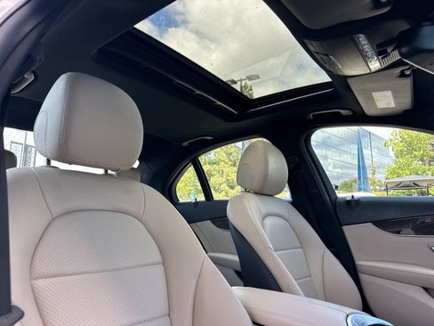 Used 2018 Mercedes-Benz C 300 Sedan image 17
