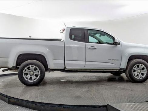 Used 2022 Chevrolet Colorado LT w/ Fleet Safety Package image 9