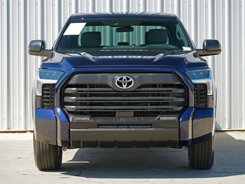 Used 2025 Toyota Tundra SR5 image 7