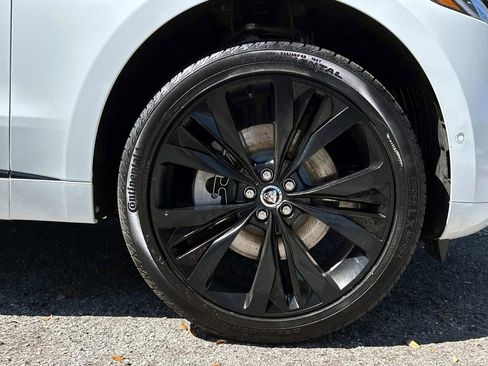 Used 2026 Jaguar F-PACE R-Dynamic S AWD/4WD image 9