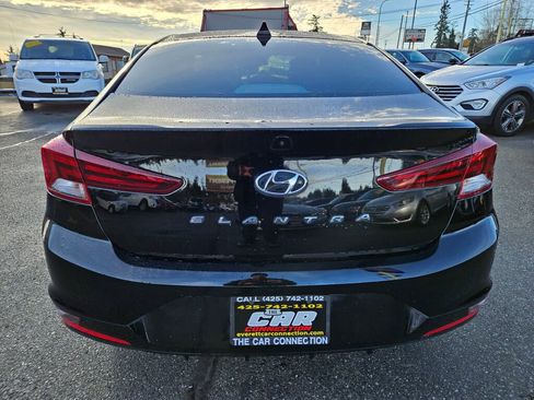 Used 2019 Hyundai Elantra Value Edition w/ Cargo Package image 5