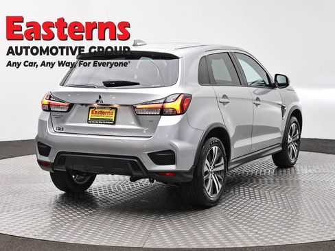 Used 2025 Mitsubishi Outlander Sport AWD image 5