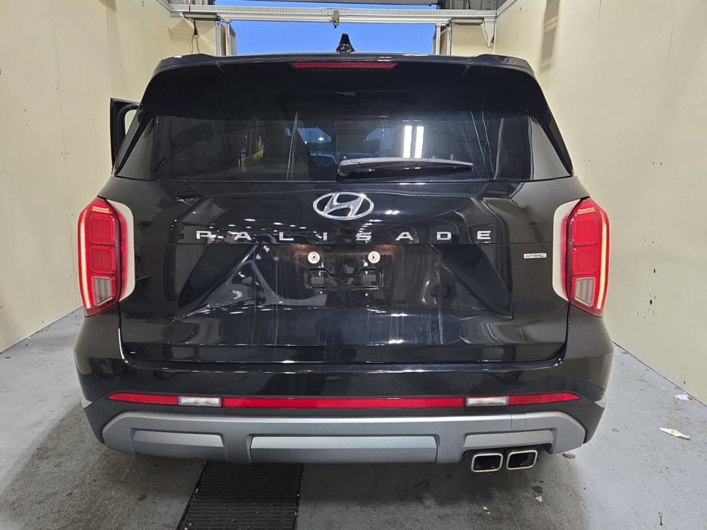 Used 2024 Hyundai Palisade Limited AWD/4WD image 15