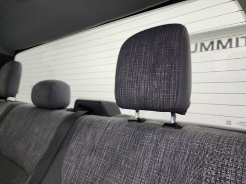 Used 2023 Ford F250 XLT w/ FX4 Off-Road Package image 33