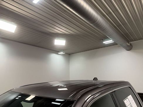 Used 2022 RAM 1500 Limited w/ Off-Road Group image 44