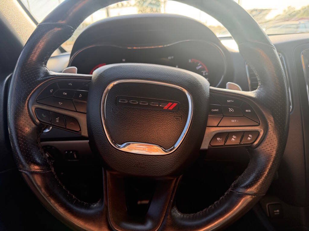 Used 2019 Dodge Durango R/T w/ Technology Group RWD image 18