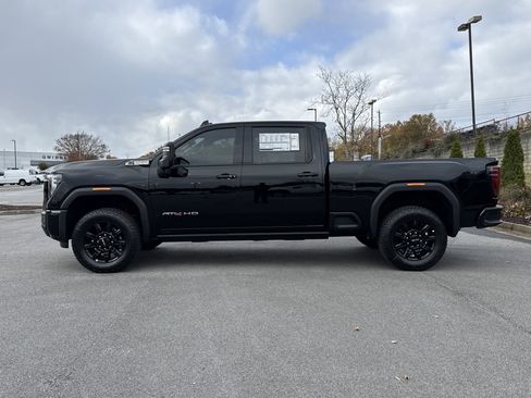 New 2026 GMC Sierra 2500 AT4 w/ AT4 Premium Plus Package image 7