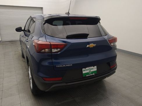 Used 2021 Chevrolet TrailBlazer LS FWD image 6