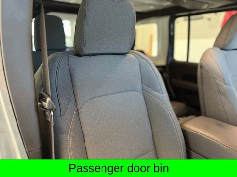 New 2026 Jeep Wrangler Unlimited Sahara AWD/4WD image 15
