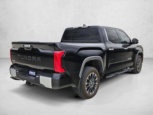 Used 2025 Toyota Tundra Limited AWD/4WD image 5