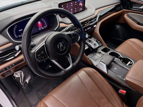 Used 2024 Acura MDX SH-AWD w/ Technology Package image 7