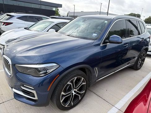 Used 2021 BMW X5 sDrive40i w/ Premium Package RWD image 1