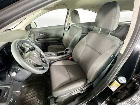 Used 2021 Honda HR-V LX image 21