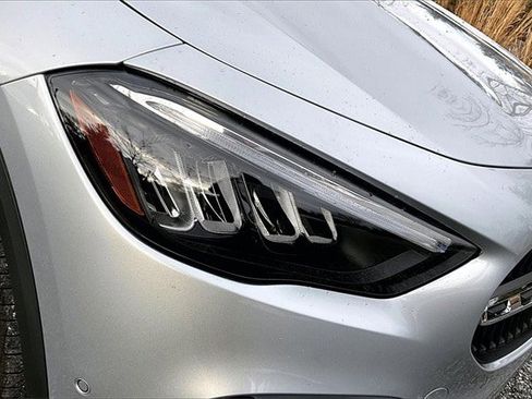 Certified 2025 Mercedes-Benz GLA 250 4MATIC image 35