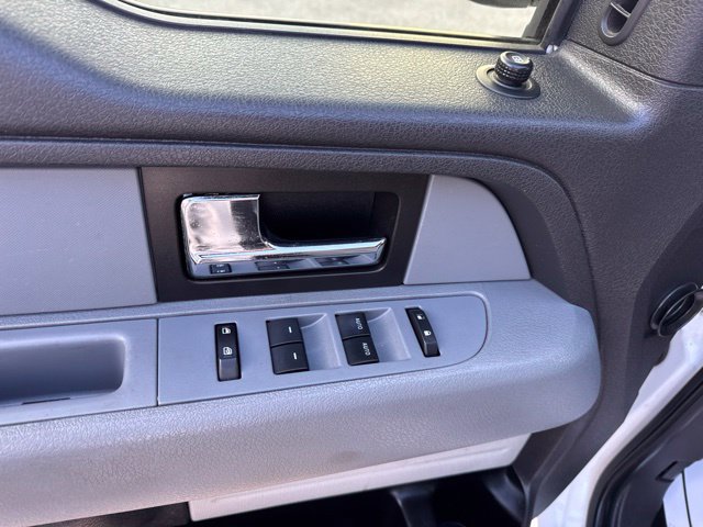 Used 2014 Ford F150 XLT w/ Equipment Group 302A Luxury AWD/4WD image 28