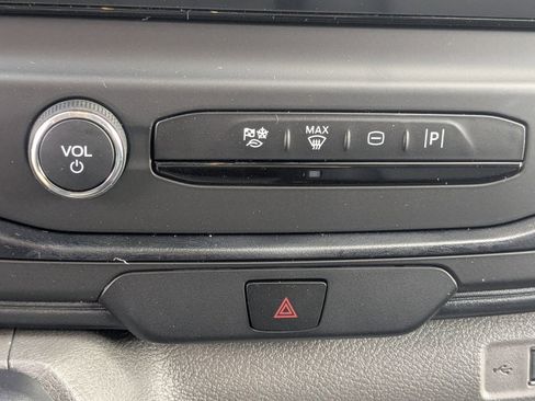 New 2026 Ford Transit 250 Low Roof image 24