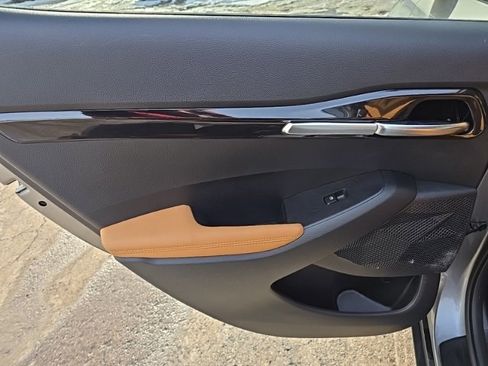 Certified 2024 Kia Seltos SX image 25