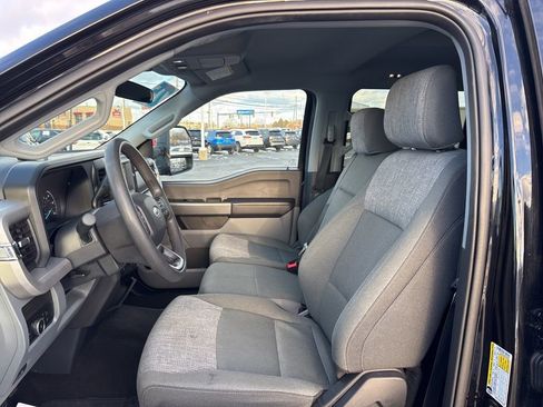 Used 2025 Ford F250 XLT image 26