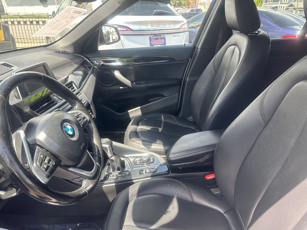 Used 2018 BMW X1 xDrive28i AWD/4WD image 16