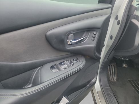 Used 2022 Nissan Murano SL w/ SL Moonroof Package image 28