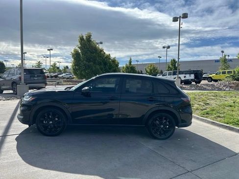Used 2025 Honda HR-V Sport image 4