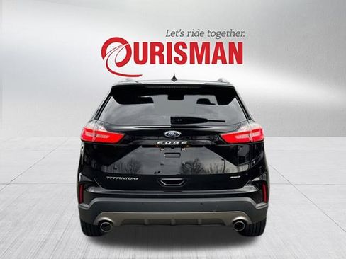 Used 2023 Ford Edge Titanium image 3