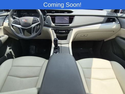 Used 2025 Cadillac XT5 Premium Luxury AWD/4WD image 15