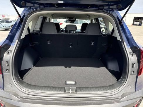 New 2026 Kia Seltos LX FWD image 6