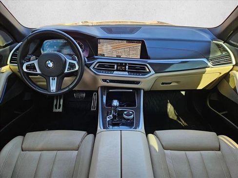 Used 2022 BMW X5 M50i w/ Executive Package image 19