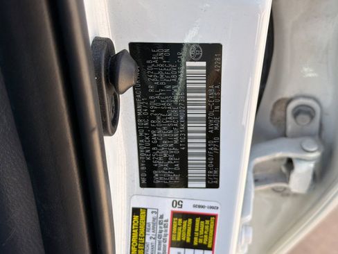 Certified 2021 Toyota Camry LE FWD image 36