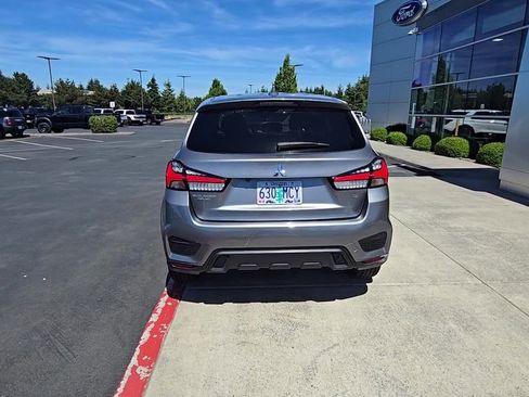Used 2021 Mitsubishi Outlander Sport AWD image 3