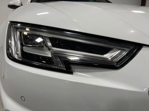 Used 2019 Audi A4 2.0T Premium Plus w/ Premium Plus Package image 10
