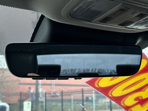 Used 2018 Honda Accord Touring image 24