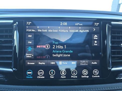 Used 2020 Chrysler Pacifica Limited image 14