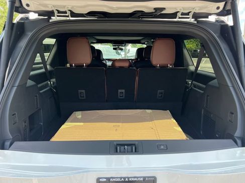 New 2027 Lincoln Navigator L Reserve AWD/4WD image 13