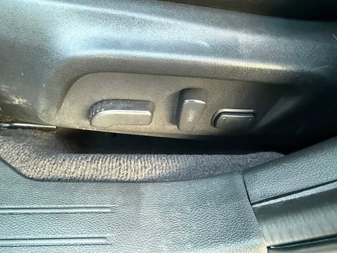 Used 2016 Subaru Outback 3.6R Limited w/ Popular Package #4 image 16