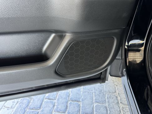 Used 2024 Honda Pilot LX image 12