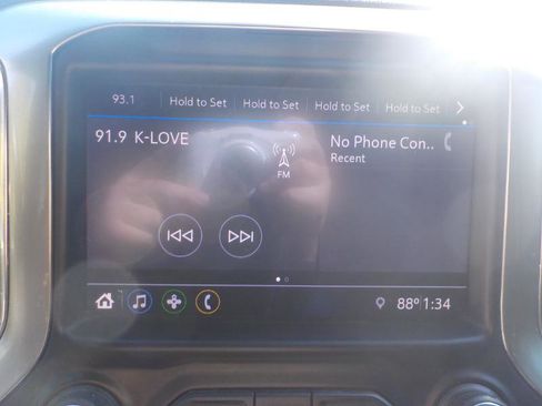 Used 2019 Chevrolet Silverado 1500 LT image 18