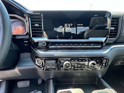New 2026 Chevrolet Silverado 1500 LTZ w/ Technology Package AWD/4WD image 15