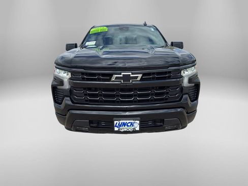 Used 2023 Chevrolet Silverado 1500 RST w/ Z71 Off-Road Package AWD/4WD image 7