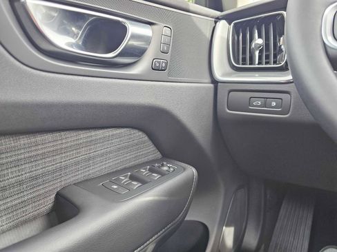 Certified 2023 Volvo XC60 T8 Core image 30