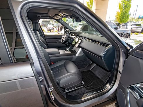 New 2026 Land Rover Range Rover SE AWD/4WD image 41